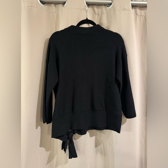 Women’s Black Crewneck Chico’s Sweater - Picture 4 of 10